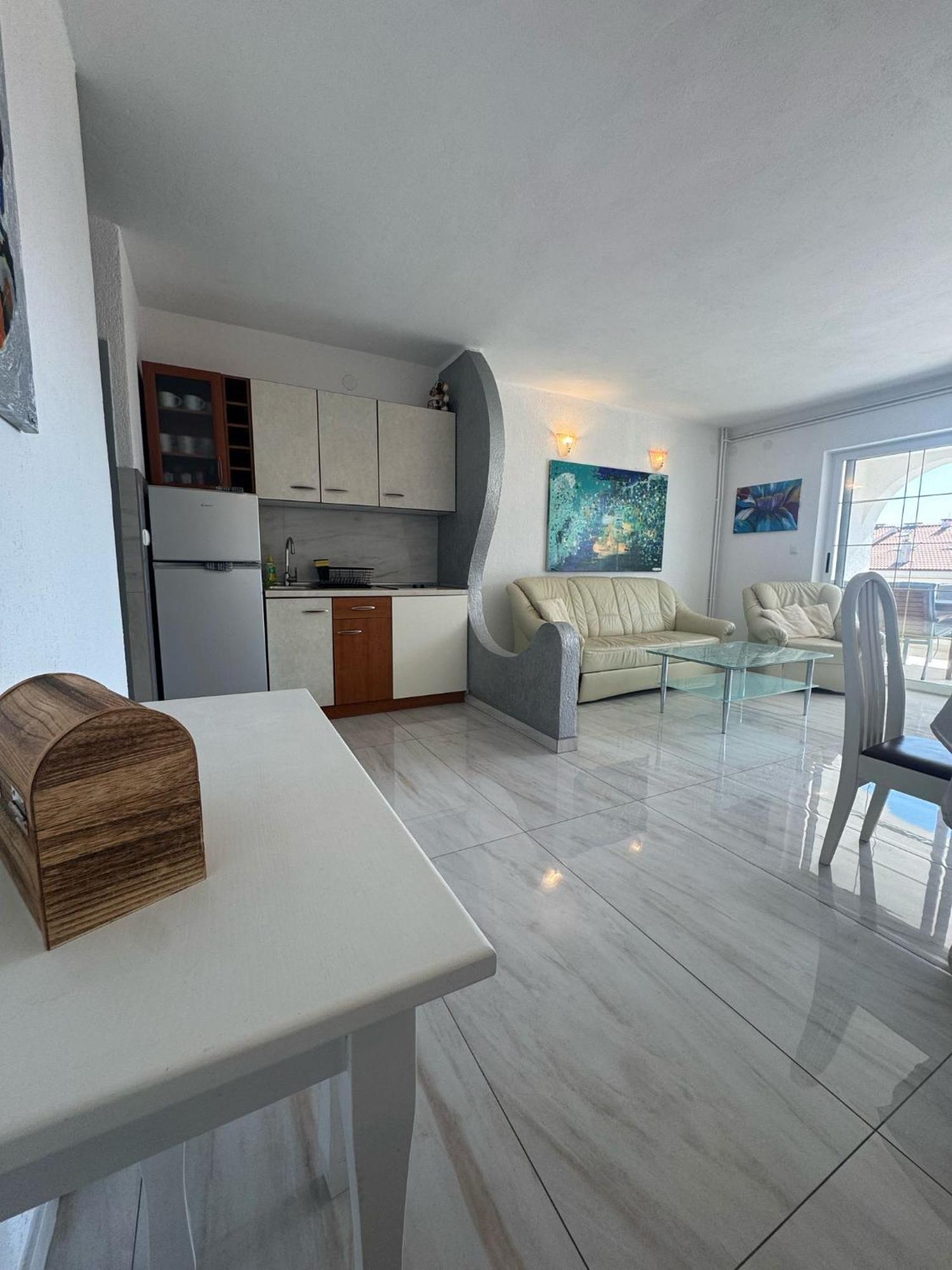 Apartman Kartec Đảo Krk Ngoại thất bức ảnh